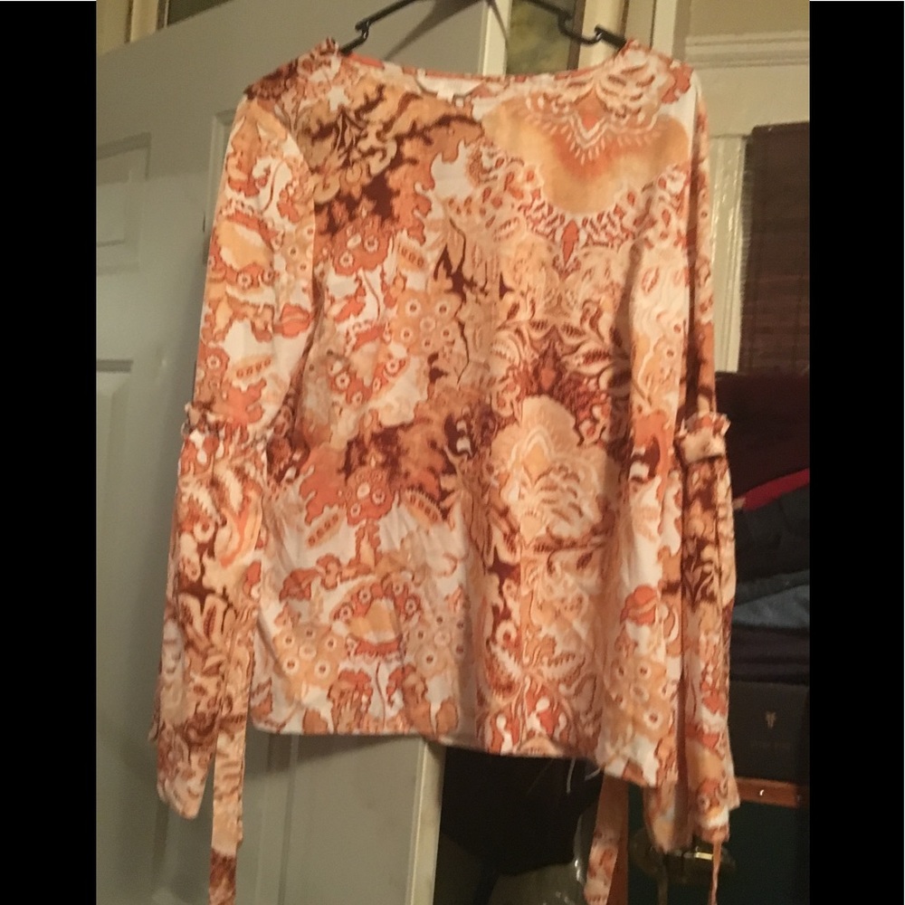 Lg Lauren Conrad Bell Sleeve